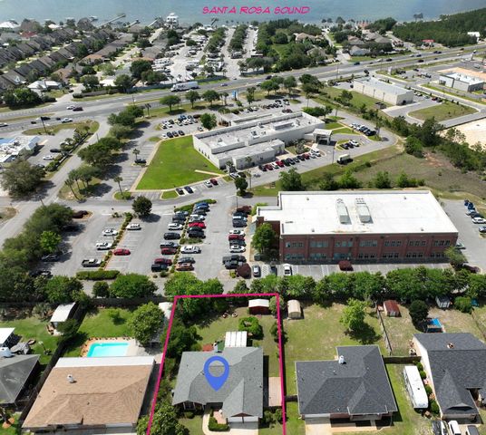 8875 Cagle Drive, Navarre, FL 32566