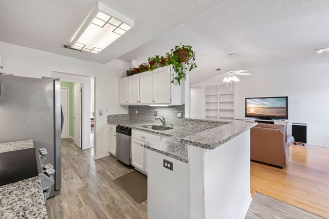 8875 Cagle Drive, Navarre, FL 32566