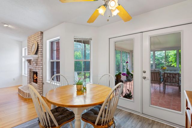 8875 Cagle Drive, Navarre, FL 32566