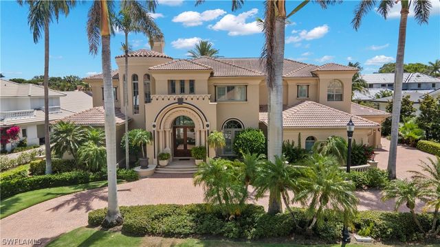 7264 Tilden LN, Naples, FL 34108