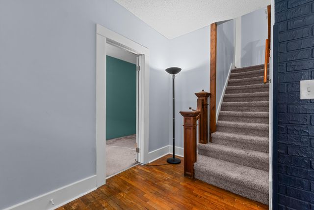 106 E Sharp Street, Hillsdale City, MI 49242