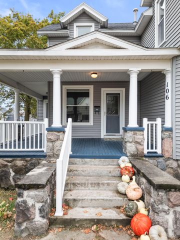 106 E Sharp Street, Hillsdale City, MI 49242