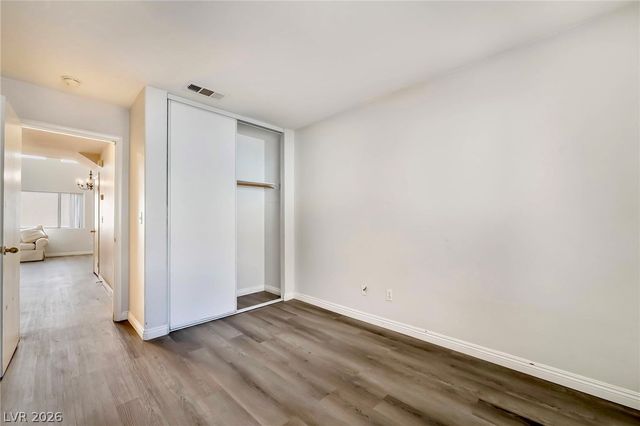 5621 Lago Court, Las Vegas, NV 89118