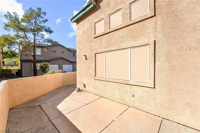 5621 Lago Court, Las Vegas, NV 89118
