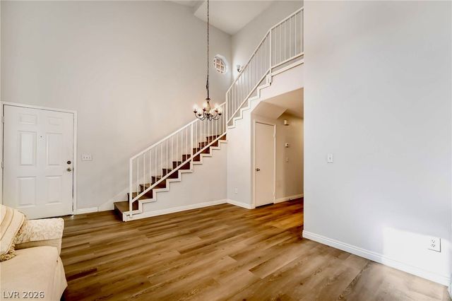 5621 Lago Court, Las Vegas, NV 89118