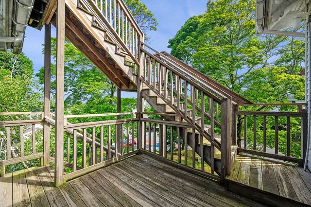28 Columbus Ave 4, Beverly, MA 01915