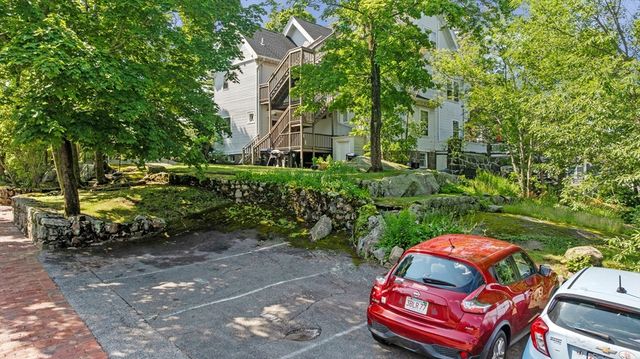 28 Columbus Ave 4, Beverly, MA 01915