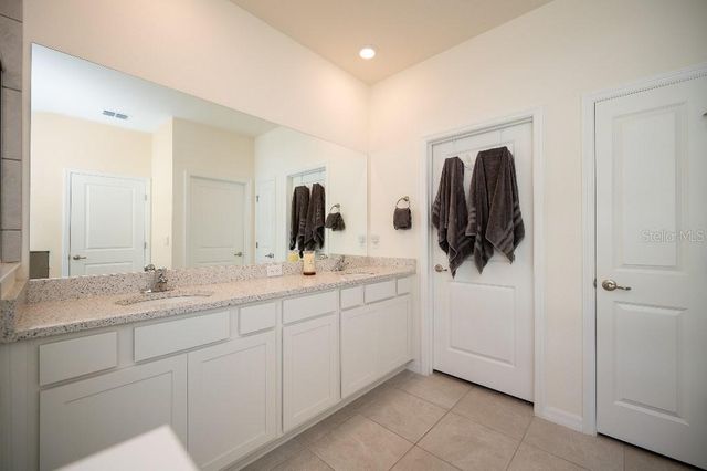 3115 CANOPY OAK BLVD, Wildwood, FL 34785