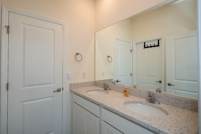 3115 CANOPY OAK BLVD, Wildwood, FL 34785