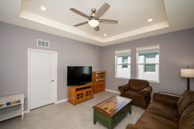 3115 CANOPY OAK BLVD, Wildwood, FL 34785