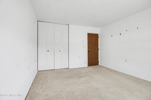 22C Yorkshire Court, Manchester, NJ 08759