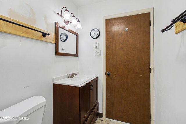 22C Yorkshire Court, Manchester, NJ 08759