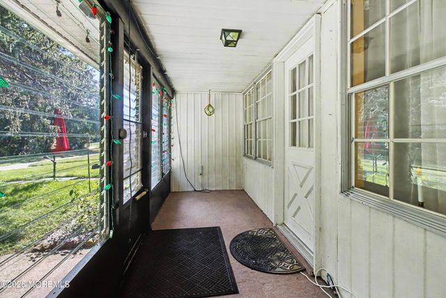 22C Yorkshire Court, Manchester, NJ 08759