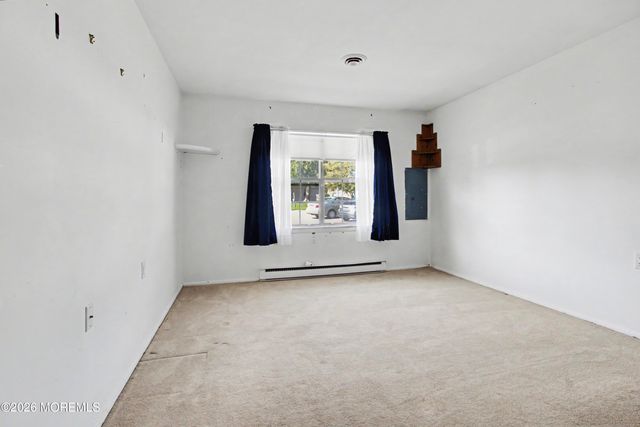 22C Yorkshire Court, Manchester, NJ 08759