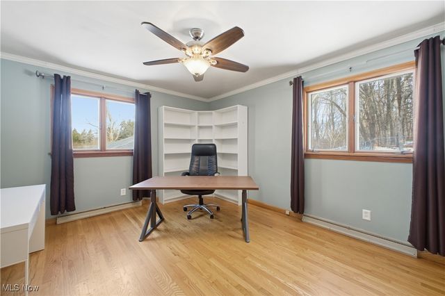 3323 Shirley Road, Youngstown, OH 44502