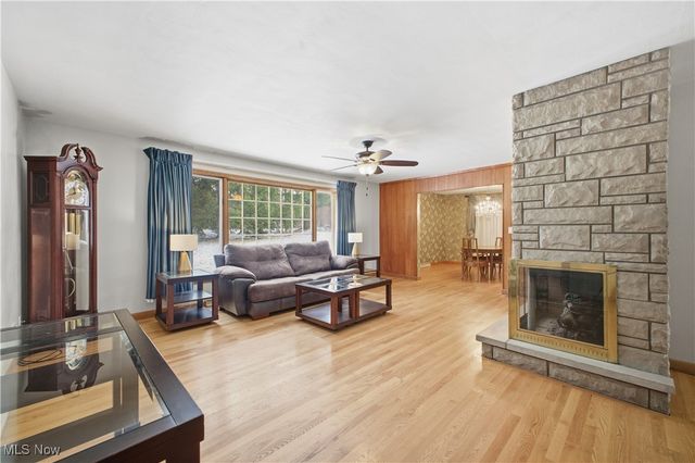 3323 Shirley Road, Youngstown, OH 44502