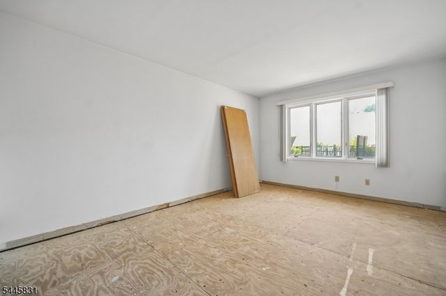 245 Main St Unit 2A 2A, Millburn Twp., NJ 07041