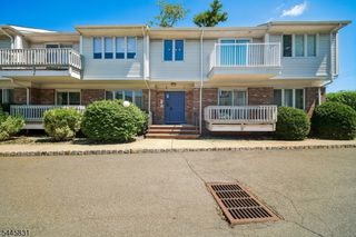 245 Main St Unit 2A 2A, Millburn Twp., NJ 07041