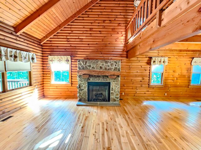 634 Zimmerman RD, Blue Ridge, VA 24064