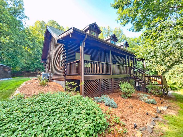634 Zimmerman RD, Blue Ridge, VA 24064