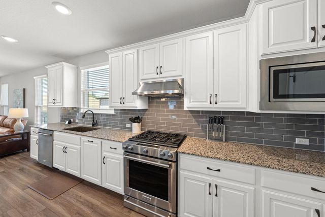 642 Martingale ST, Georgetown, TX 78633