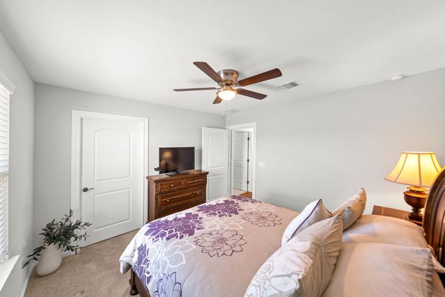 642 Martingale ST, Georgetown, TX 78633