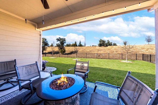 642 Martingale ST, Georgetown, TX 78633