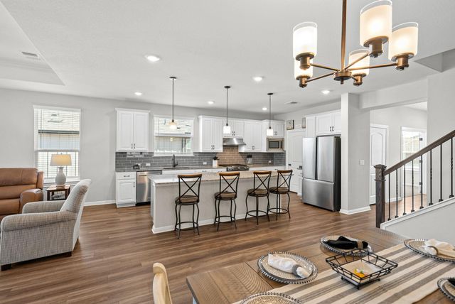 642 Martingale ST, Georgetown, TX 78633