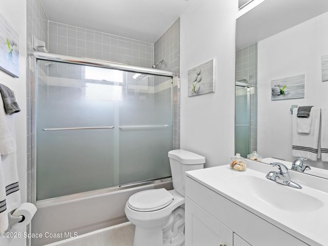 1528 Glentry Lane, Sebastian, FL 32958