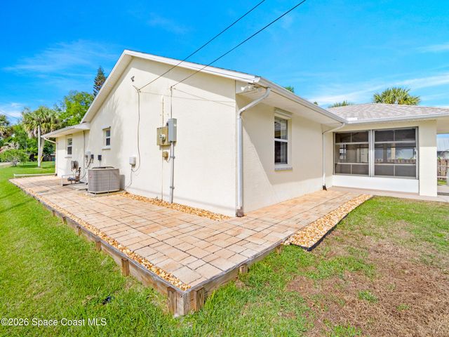 1528 Glentry Lane, Sebastian, FL 32958