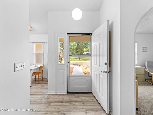 1528 Glentry Lane, Sebastian, FL 32958