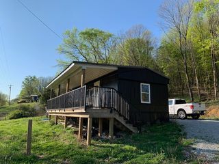 4455 Browning Branch Rd, Bethpage, TN 37022