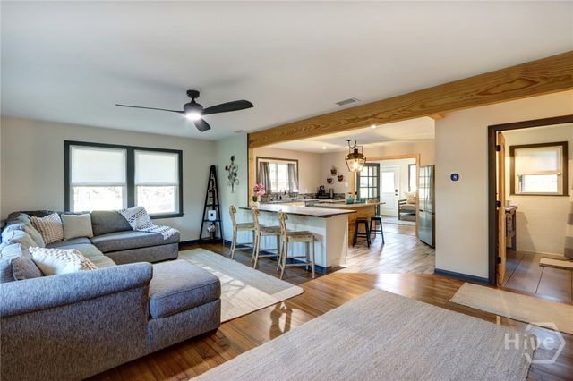 171 Smith Avenue, Savannah, GA 31408