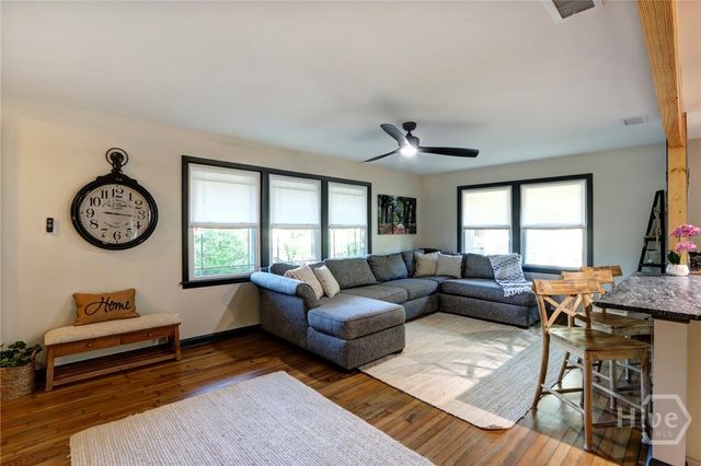 171 Smith Avenue, Savannah, GA 31408