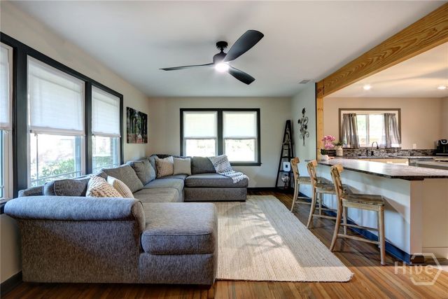 171 Smith Avenue, Savannah, GA 31408