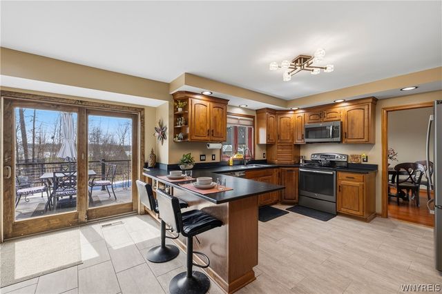 148 Timberlink Drive, Grand Island, NY 14072