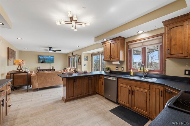 148 Timberlink Drive, Grand Island, NY 14072