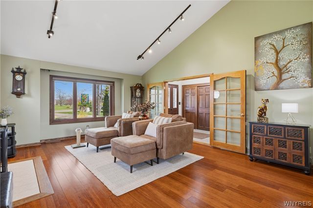 148 Timberlink Drive, Grand Island, NY 14072