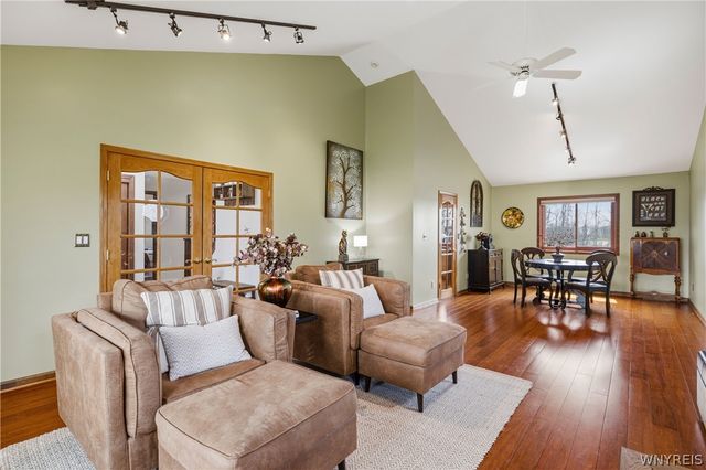 148 Timberlink Drive, Grand Island, NY 14072