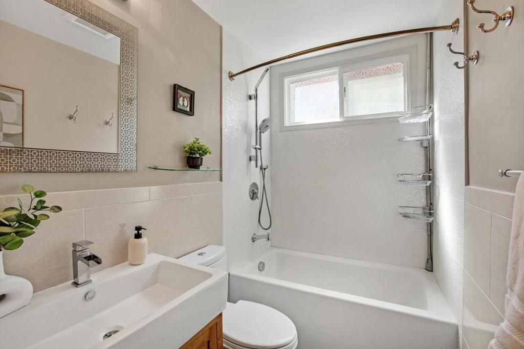 Image 14 of property listing at 1339 S Mayfair Avenue, Daly City, CA 94015