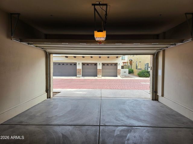 2727 N PRICE Road 35, Chandler, AZ 85224