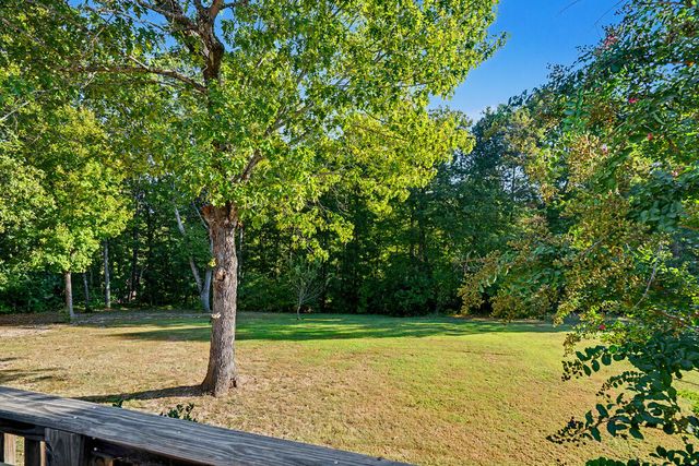 625 Mount View Dr, Tunnel Hill, GA 30755