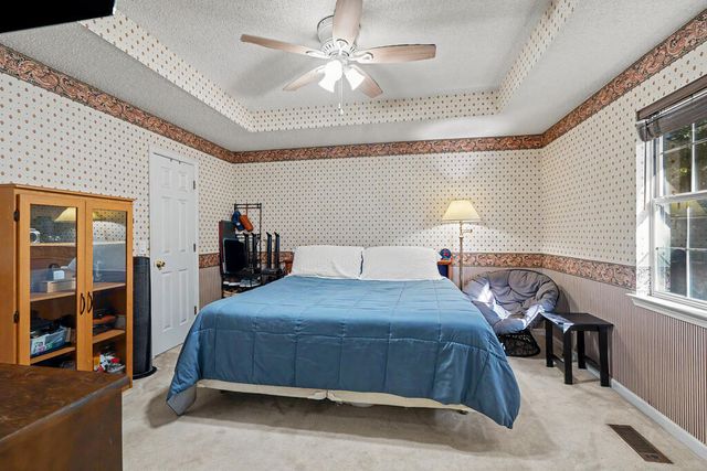 625 Mount View Dr, Tunnel Hill, GA 30755