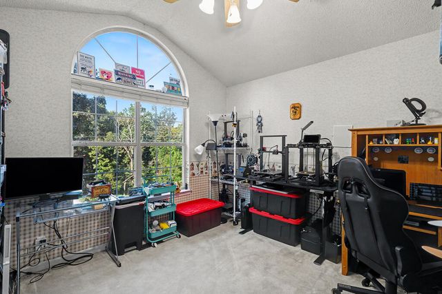 625 Mount View Dr, Tunnel Hill, GA 30755