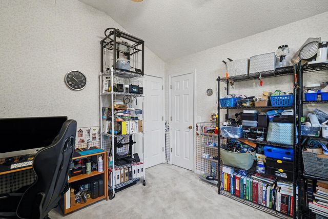 625 Mount View Dr, Tunnel Hill, GA 30755