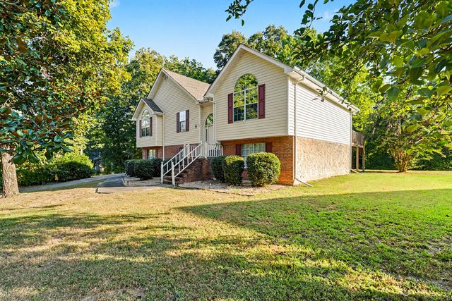 625 Mount View Dr, Tunnel Hill, GA 30755