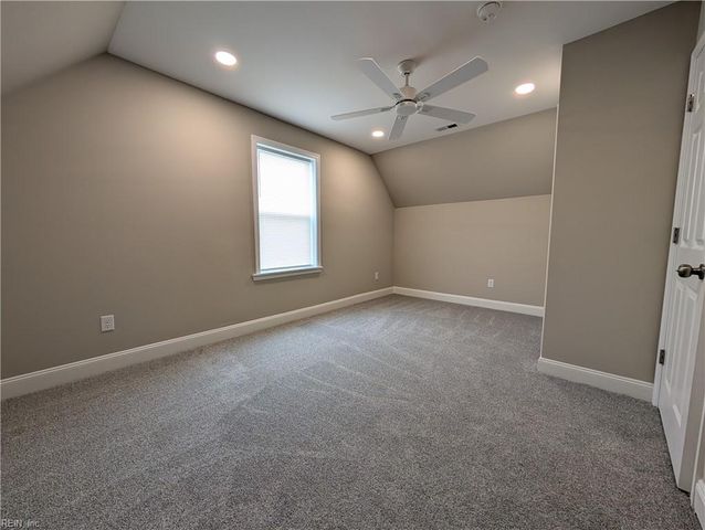 148 Messick RD, Poquoson, VA 23662