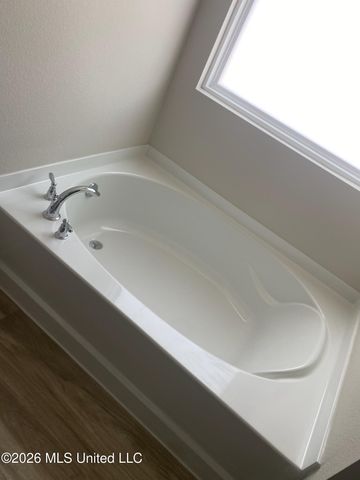 212 Hawthorne Drive, Long Beach, MS 39560