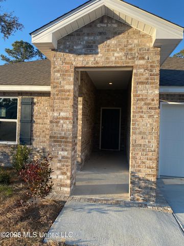 212 Hawthorne Drive, Long Beach, MS 39560
