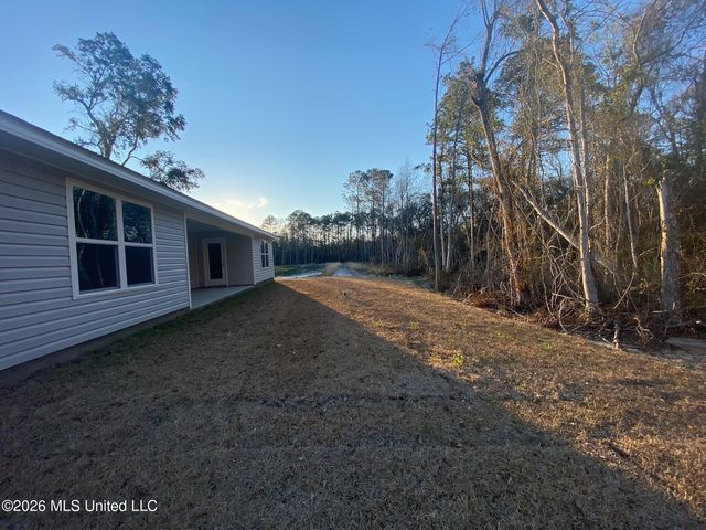 212 Hawthorne Drive, Long Beach, MS 39560